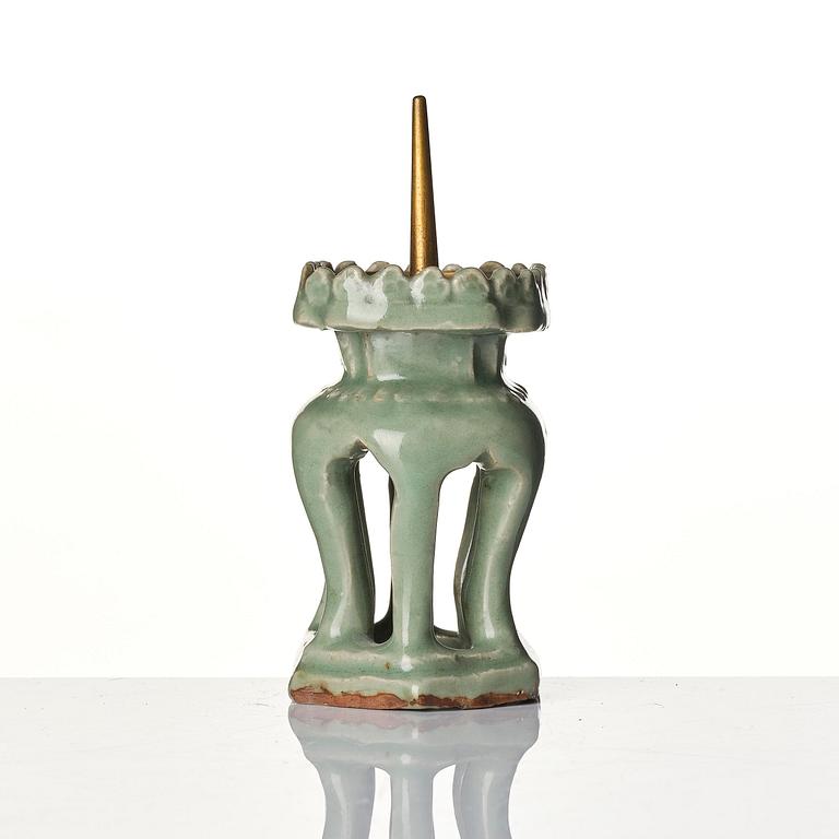 A rare celadon lamp, Ming dynasty (1368-1644).