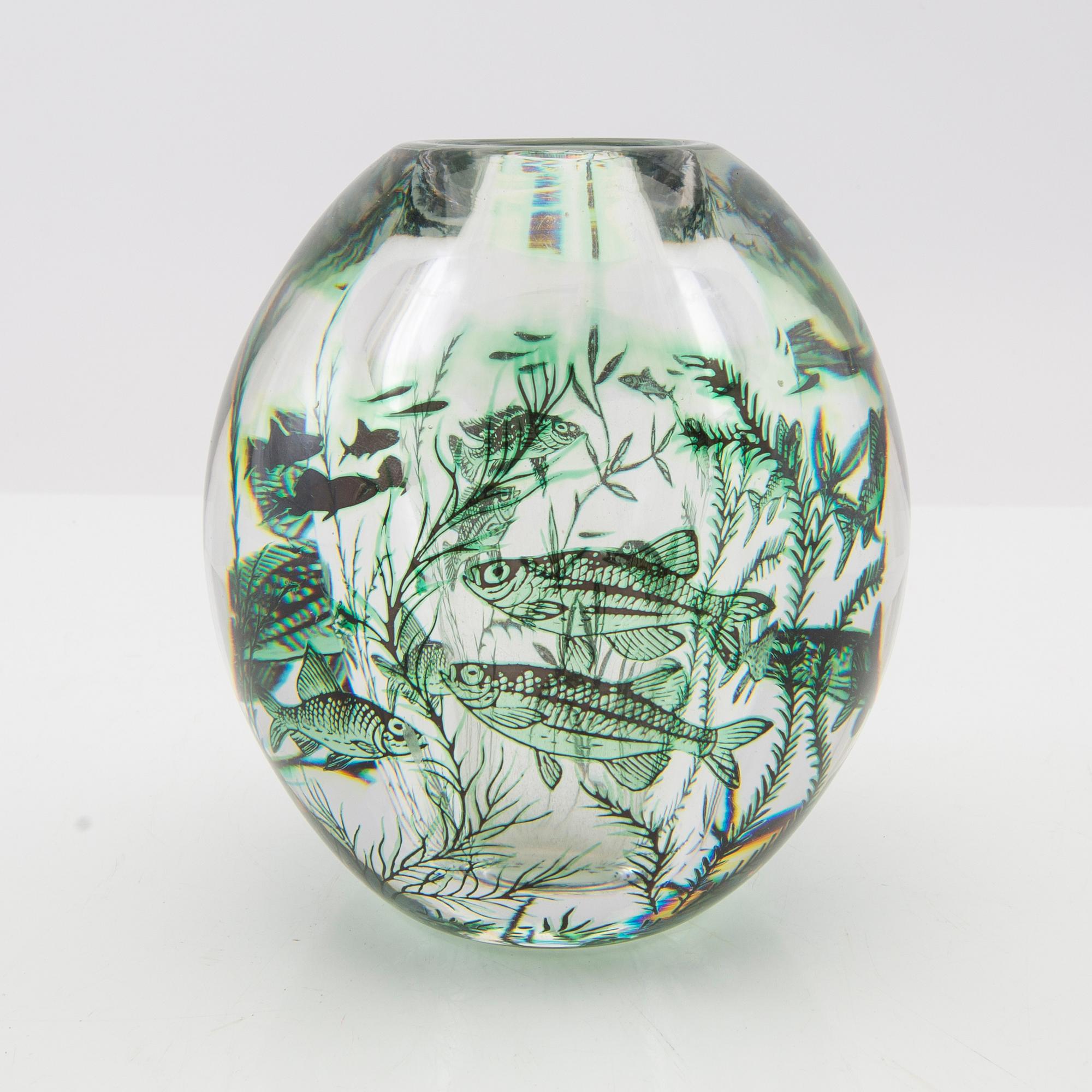 Edward Hald, vas graal signerad Orrefors 1948.