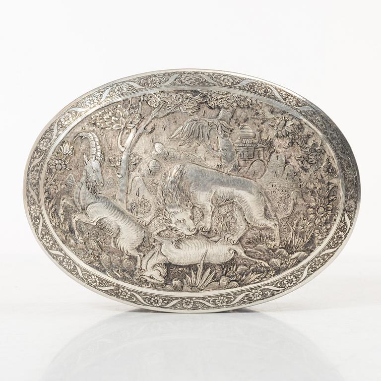 Ask med lock, silver, Persien (Iran), sen Qajardynasti / tidigt 1900-tal.