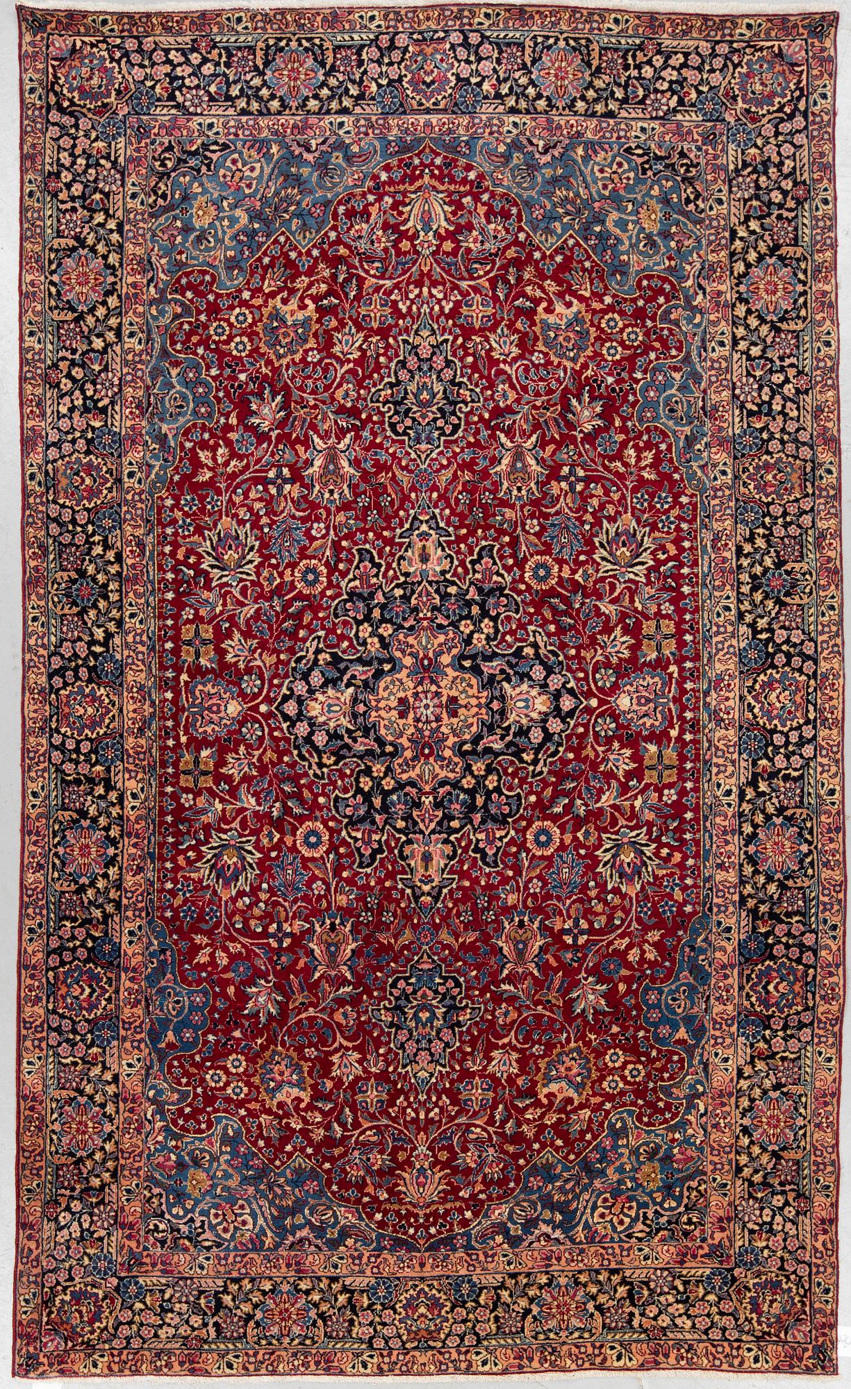 MATTA, semiantik Kirman, ca 238 x 145 cm.