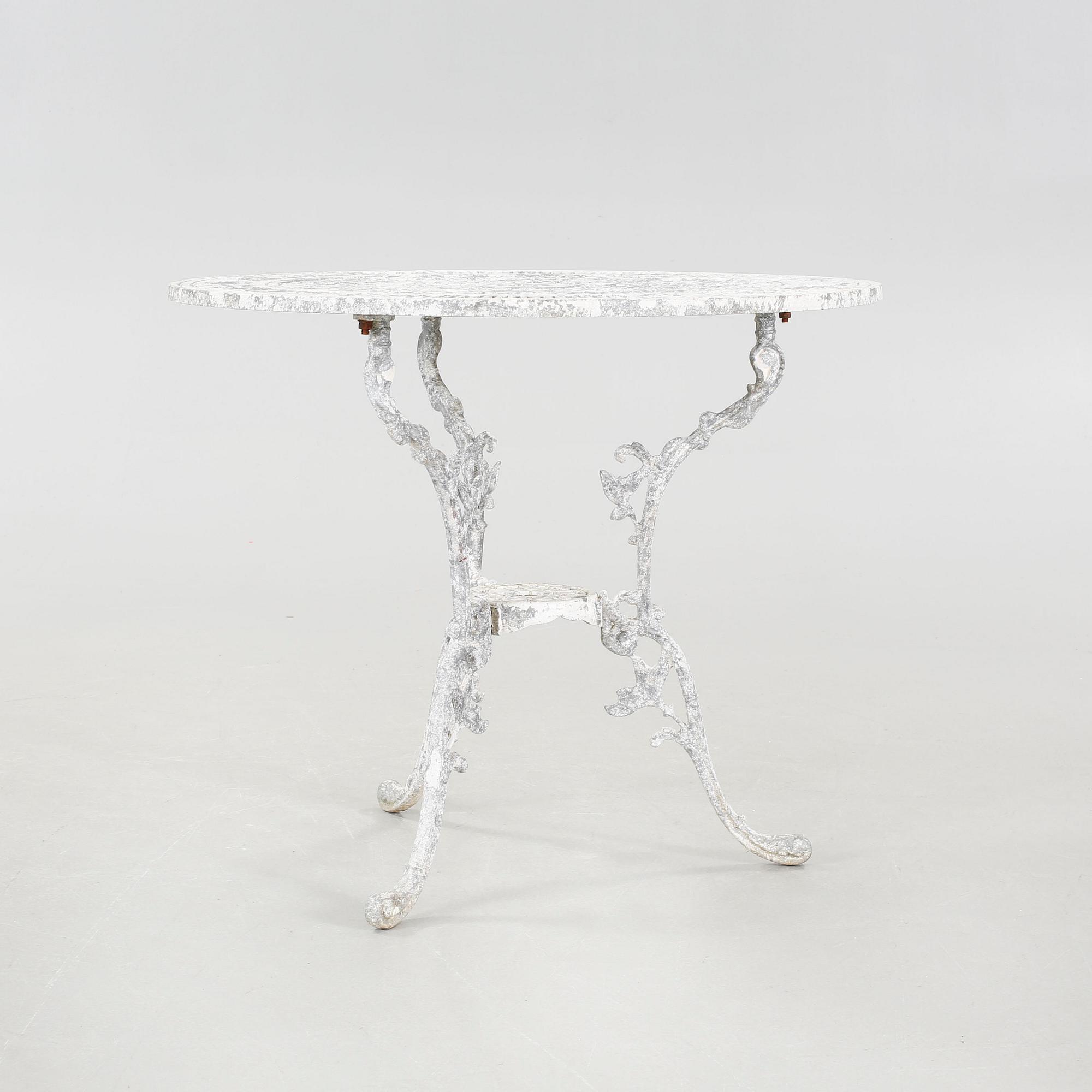 Five garden furniture from the latter half of the 20th century,