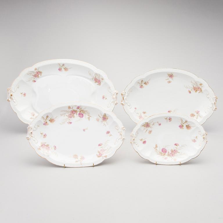 A 52-piece set of tableware in porcelain from Rosenthal, around year 1900.