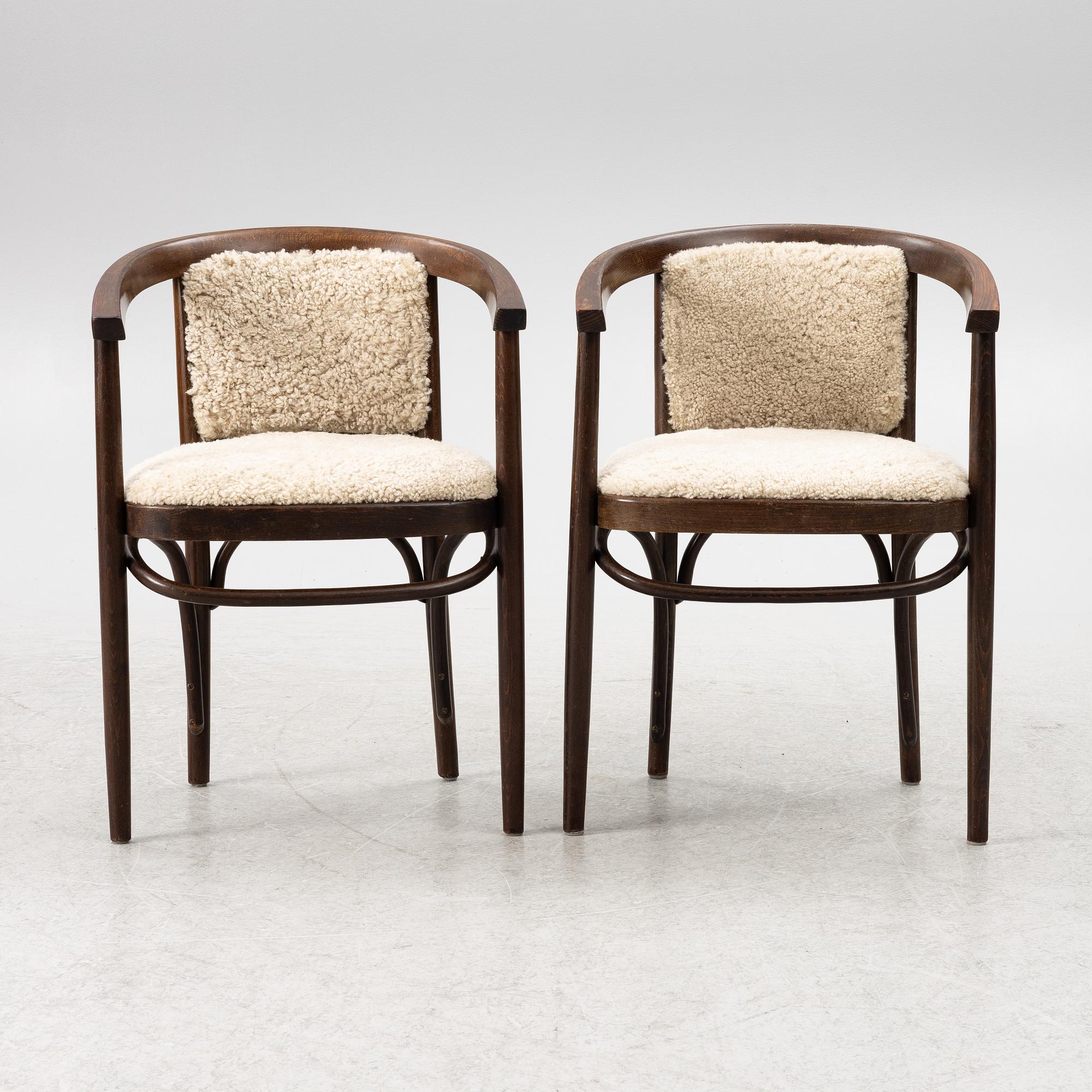 Karmstolar, ett par, 1900-talets andra hälft.