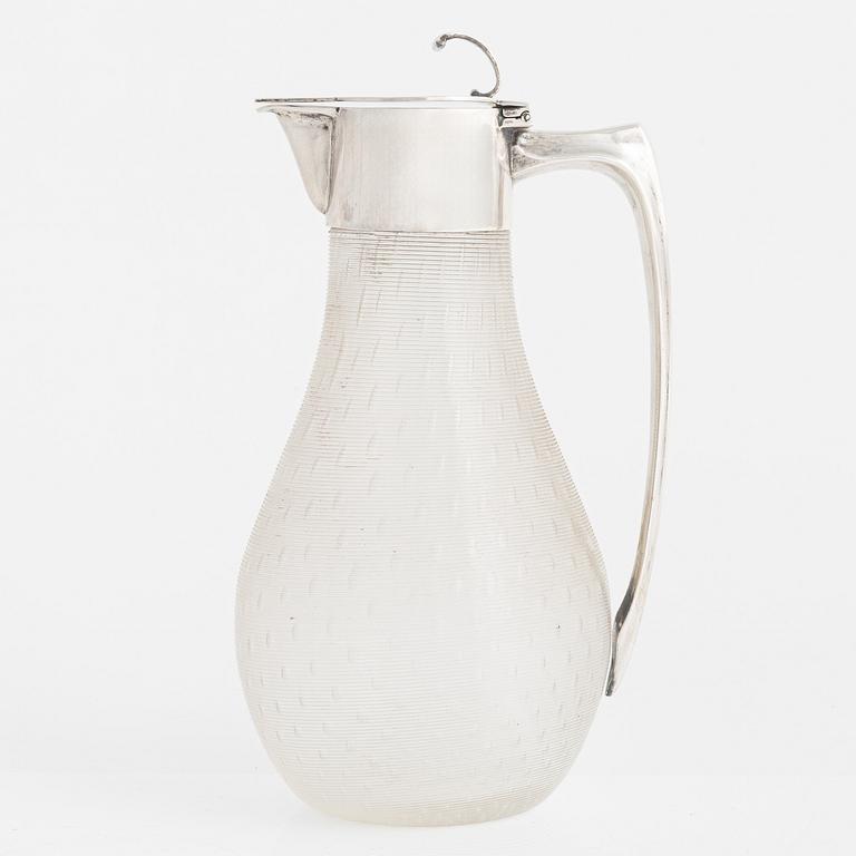 Silver and glass decanter, Gebrüder Deyhle, Schwäbisch Gmünd, Germany, around 1910.