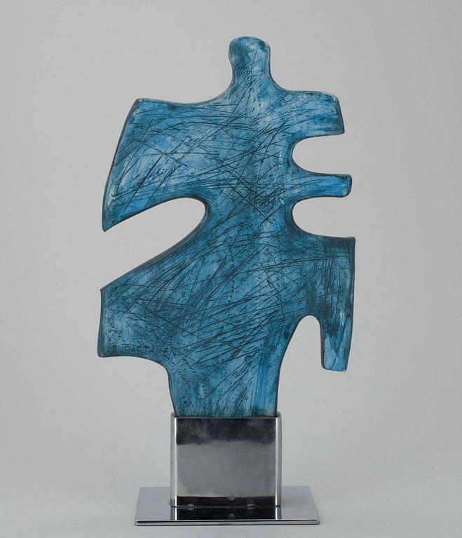 PAULI PARTANEN, VEISTOS, keramiikkaa sekä metallia, sign. ja päiv. -85.