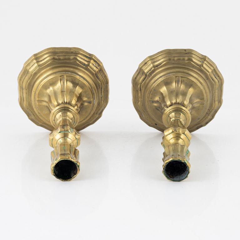 Candlesticks, a pair bronze candlesticks, late Baroque, 18th Century.