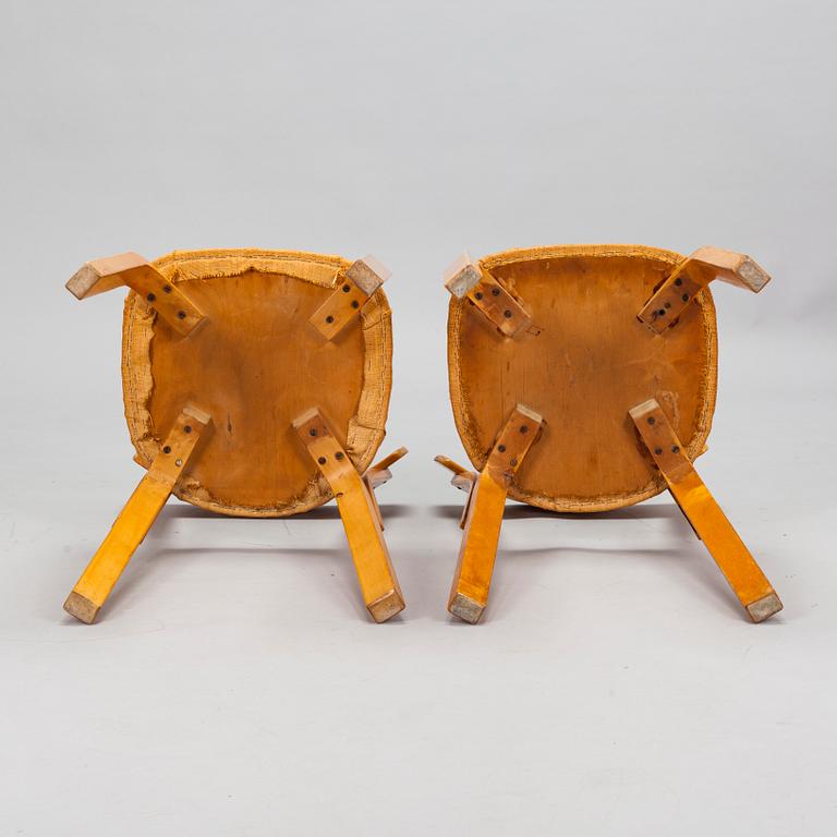 Alvar Aalto, stolar, 2 st, modell 69, Artek 1960-tal.