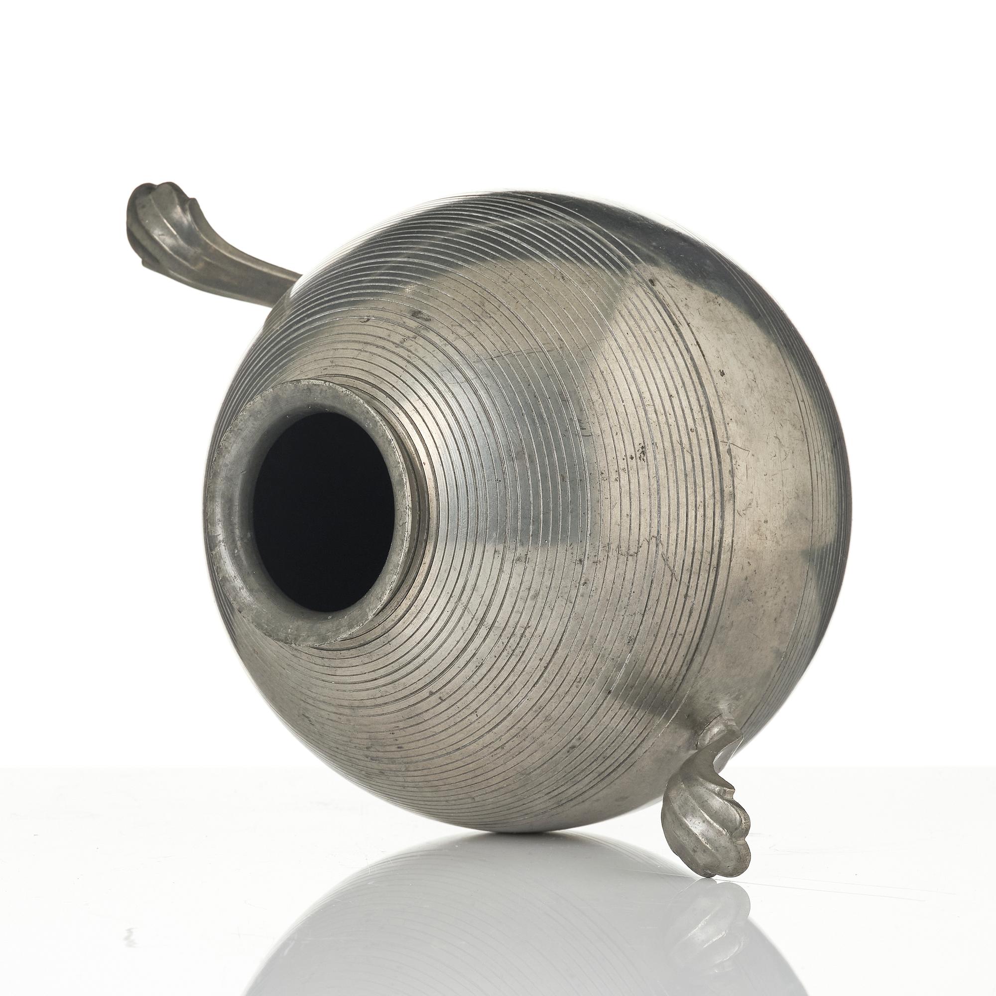 Sylvia Stave, vase with handles, model 5425, C.G. Hallberg, Stockholm, 1933.