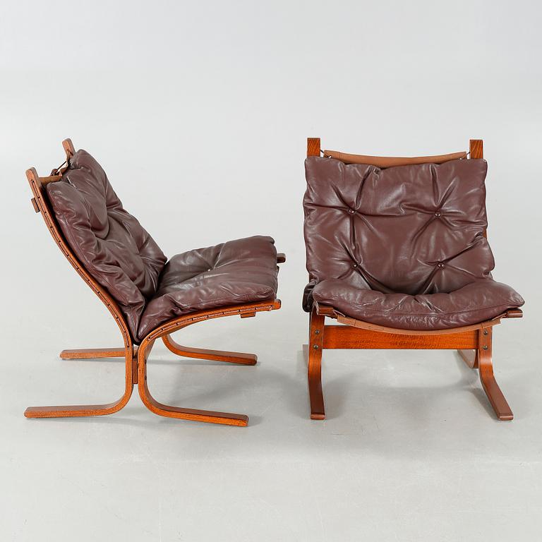 A pair of lounge chair på Ingmar Relling, model "Siesta", Westnofa, from the latter half of the 20th century.