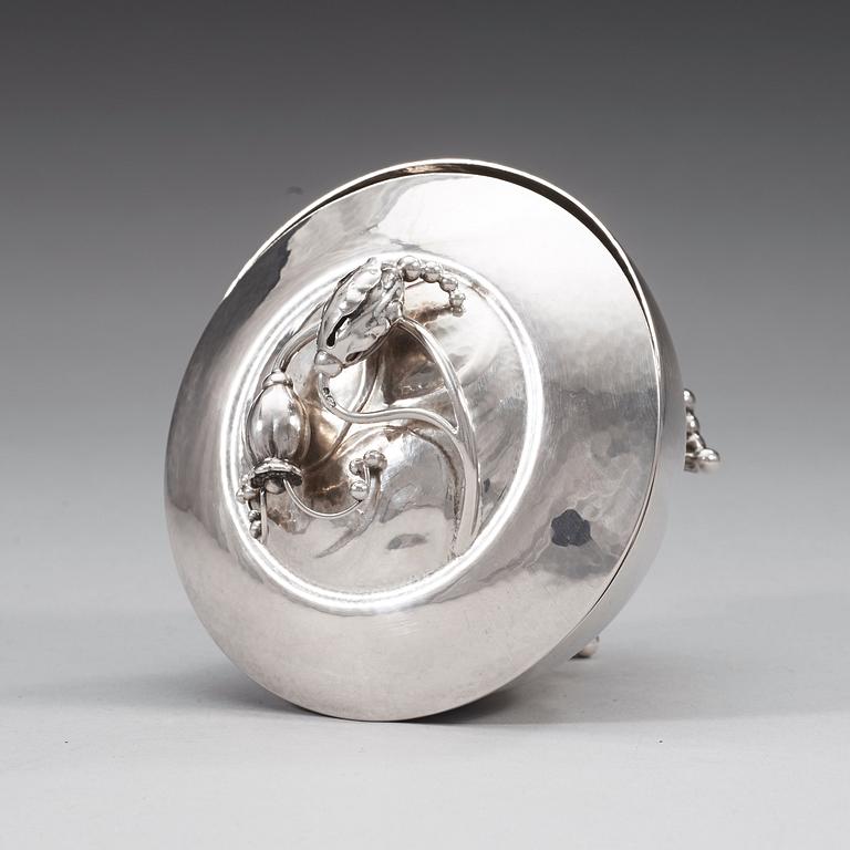 GEORG JENSEN, skål med lock "Magnolia/Blossom", Köpenhamn ca 1915-21,.