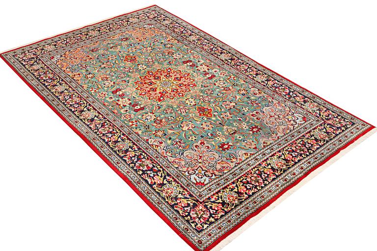 Matta. Kirman, ca 244 x 159 cm.