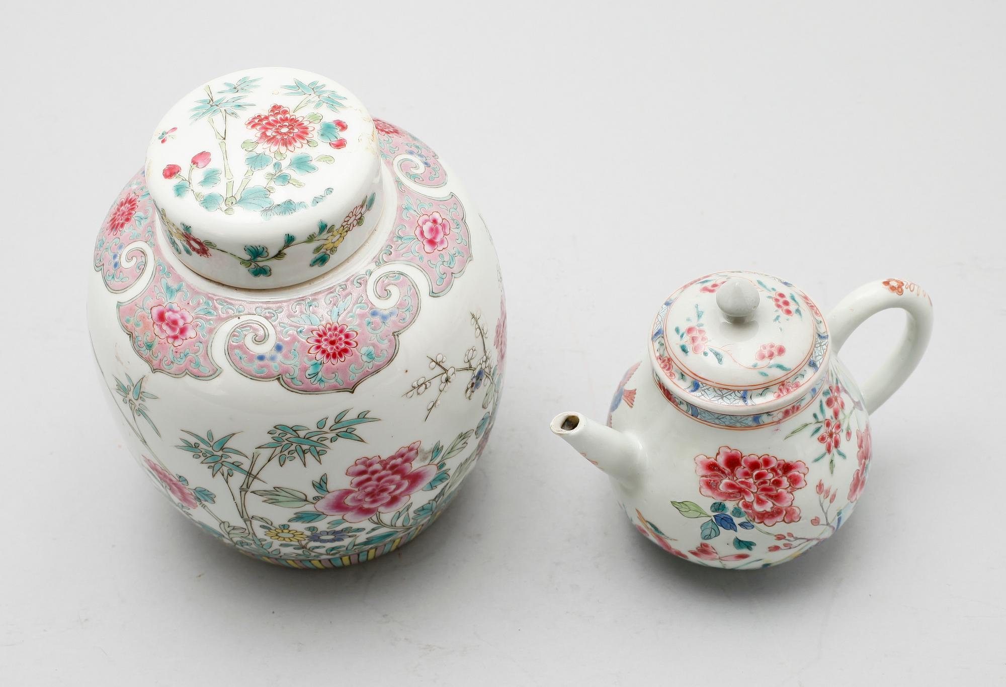 LOCKURNA SAMT TEKANNA, porslin, Kina.