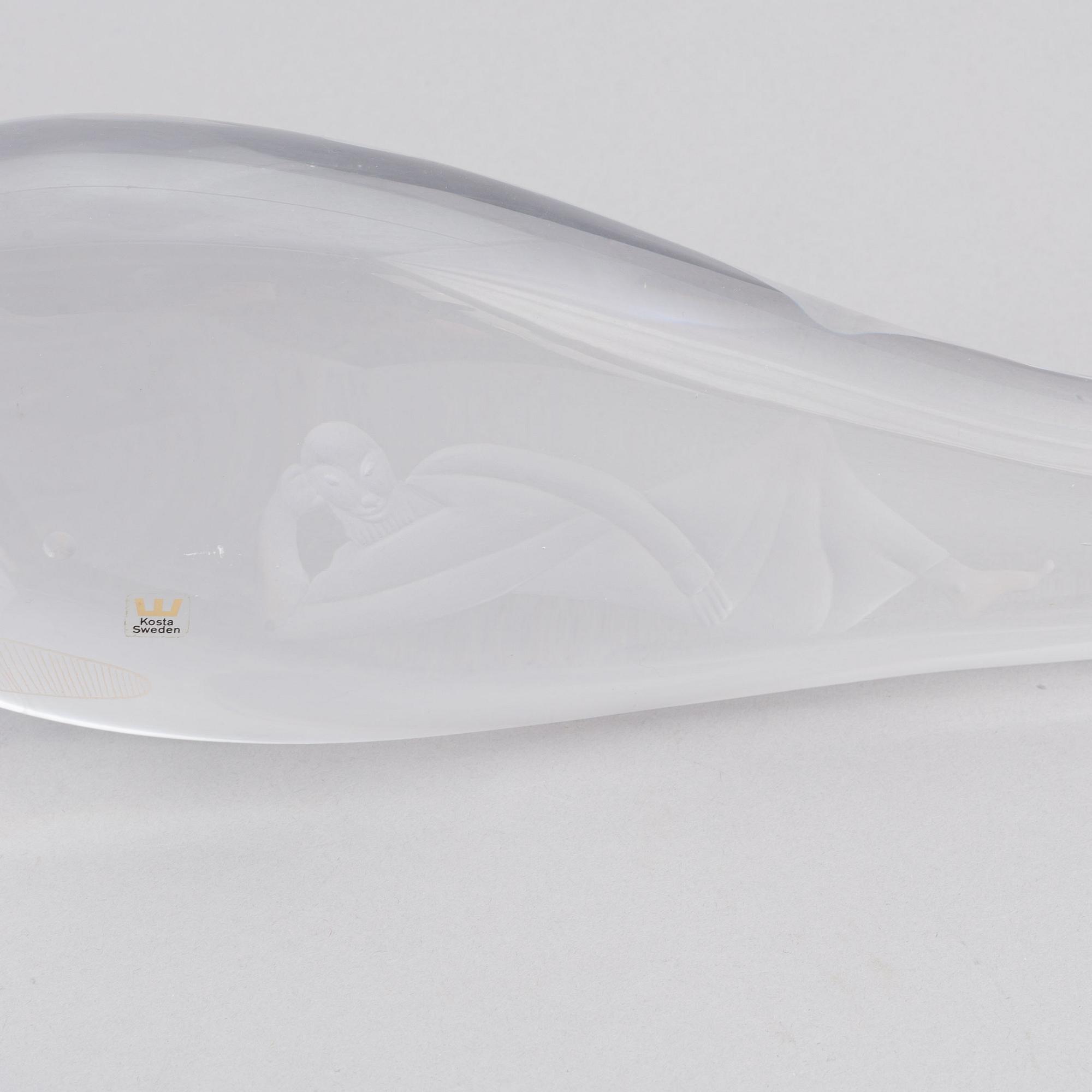 Vicke Lindstrand, a signed glass sculpture from Kosta.
