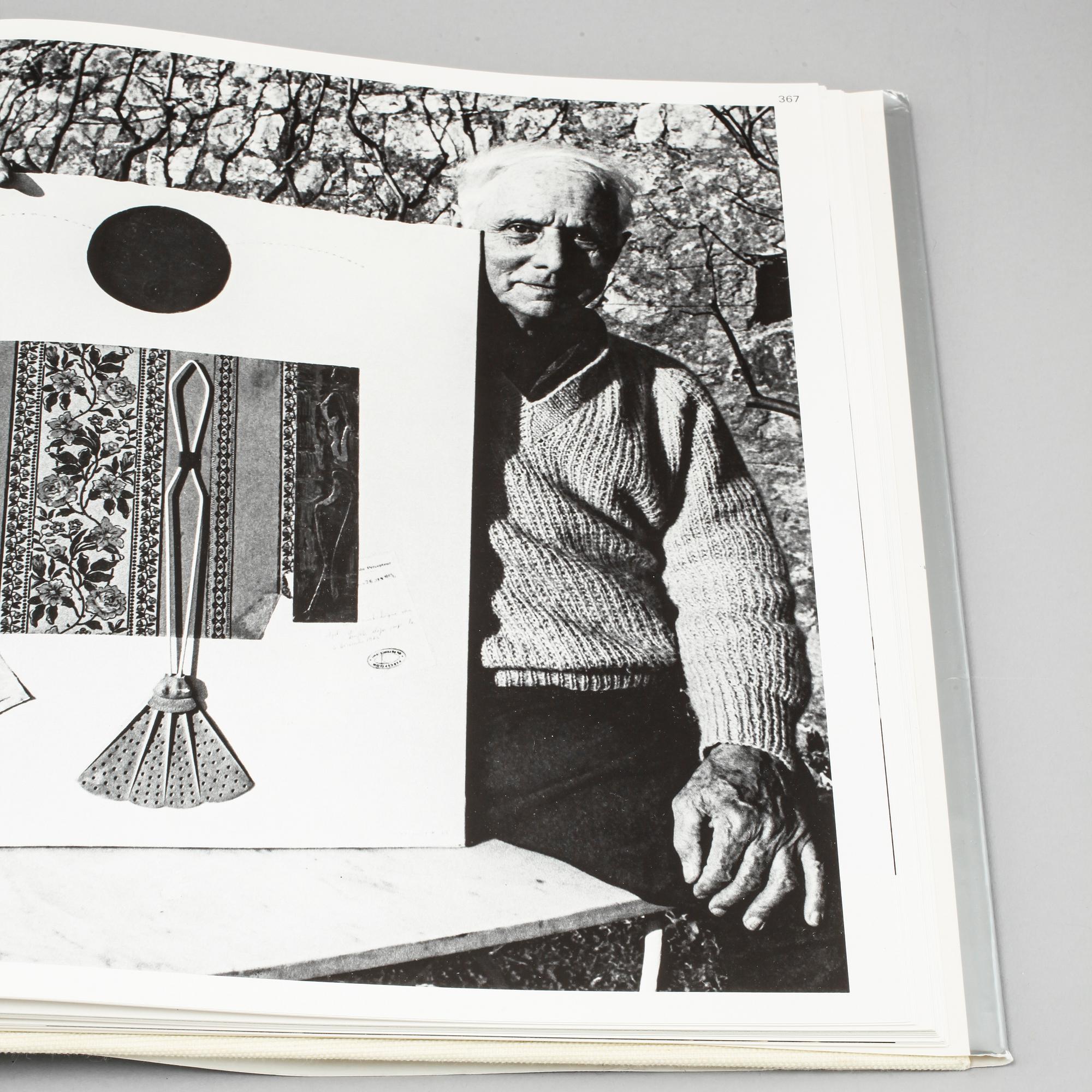 A book about Max Ernst by Edward Quinn for the publisher Thames and Hudson, 1977, numrerad 172/750.