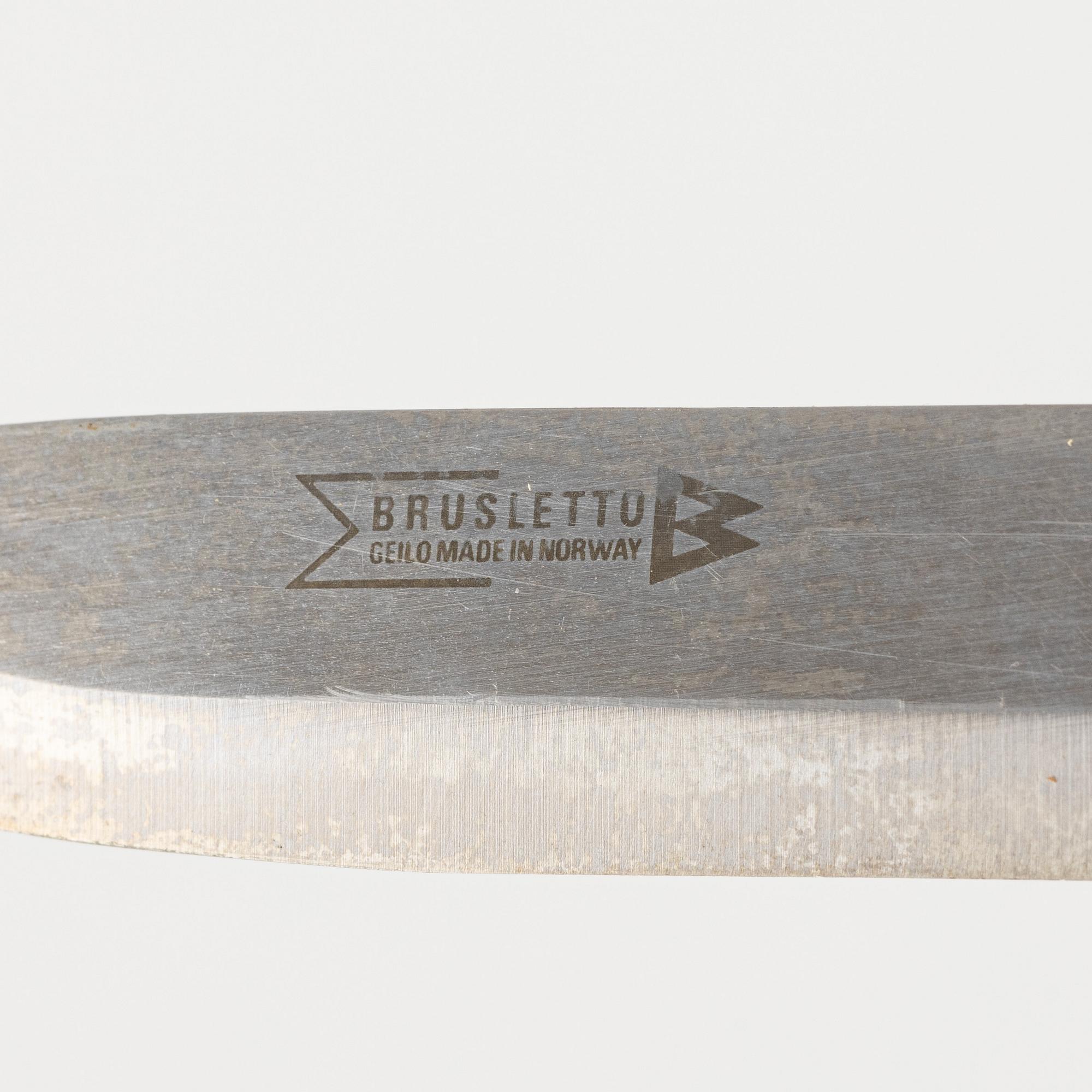 Per Sunna, halvhornskniv, signerad.