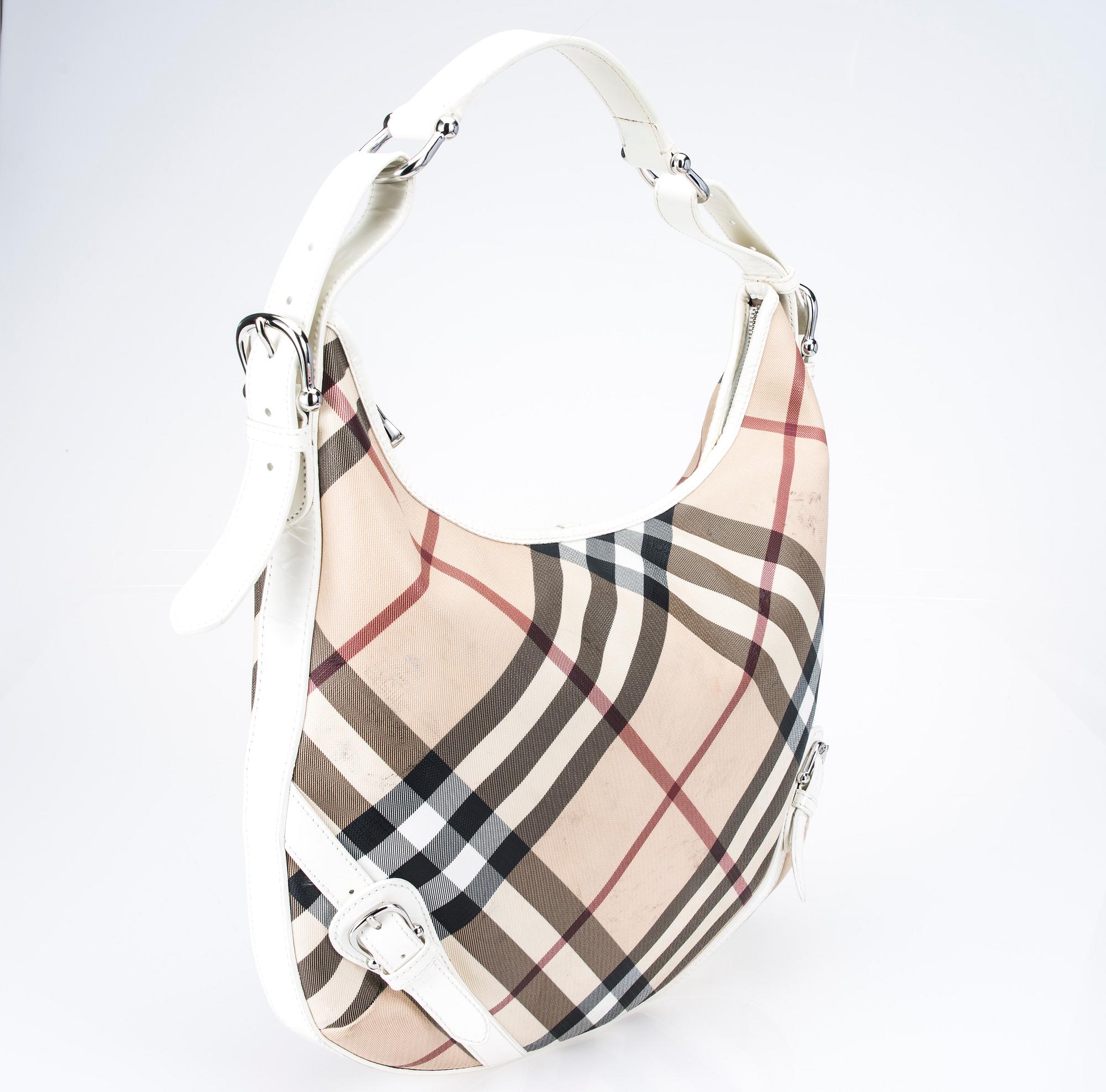 VÄSKA, Burberry.