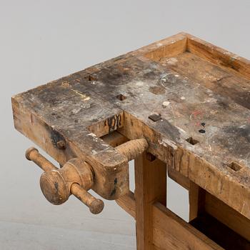 HYVELBÄNK, 1900-talets mitt.