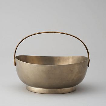 A Svenskt Tenn pewter bowl, Stockholm 1936.