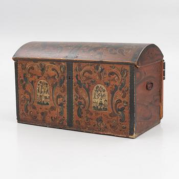 A wooden Dalecarlian chest, Sweden, dated 1820.