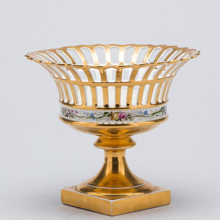 GALLERSKÅL, porslin, empire-stil. 1800-talets andra hälft.