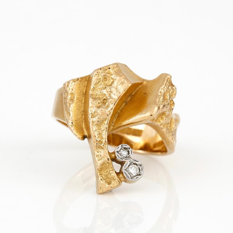 RING, med åttkantslipade diamanter, totalt ca 0,03 ct, Lapponia, Finland, 1989.