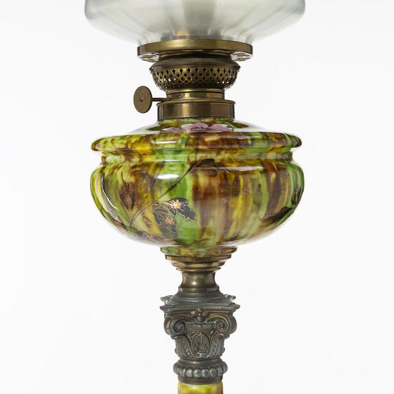 A kerosene lamp, first half of the 20th century.