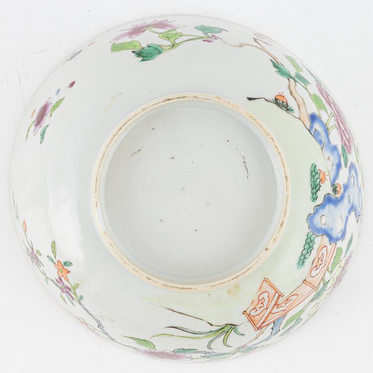 Skål, kopp samt tedosa, porslin, Kina, Qianlong (1736-95).