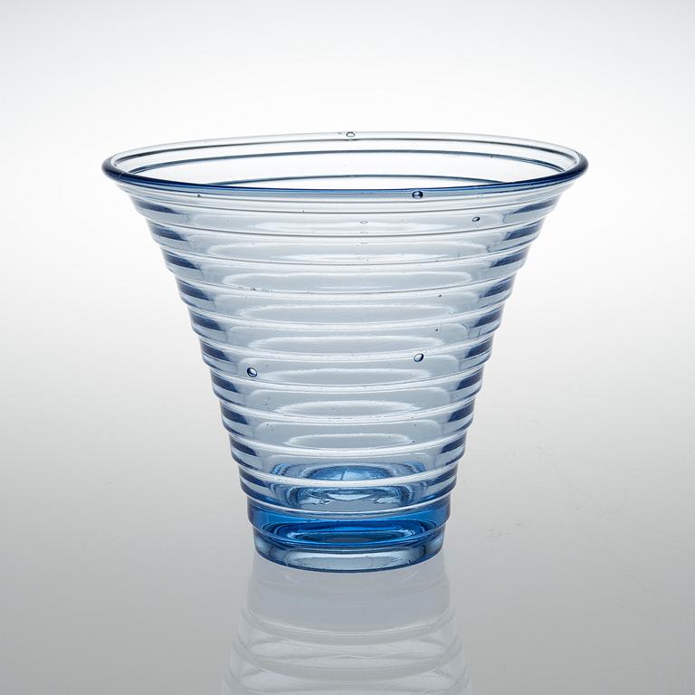 AINO AALTO, A VASE. Bölgeblick. Karhula, designed in 1932.