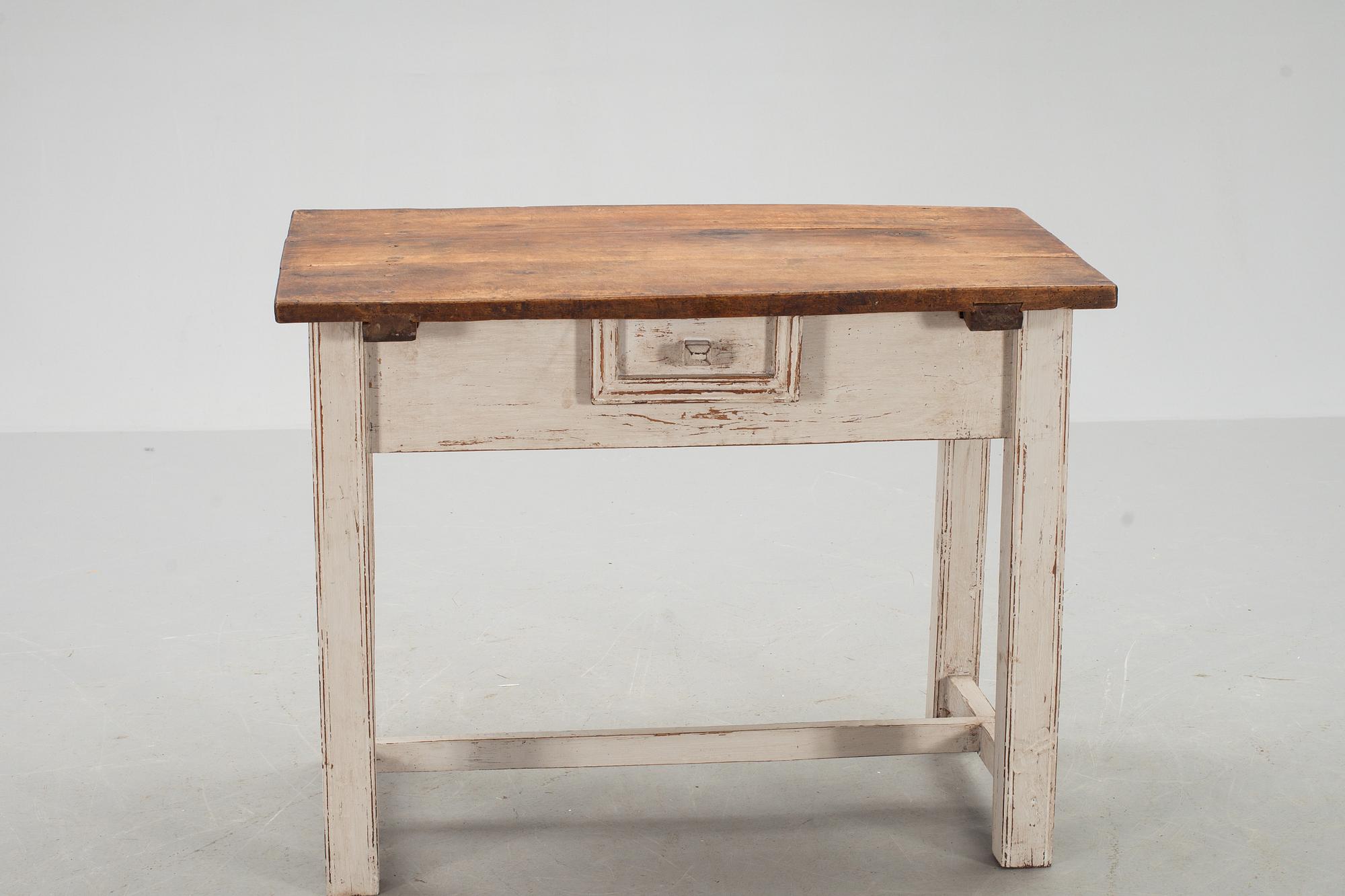 BORD, allmoge, delvis 1800-tal.