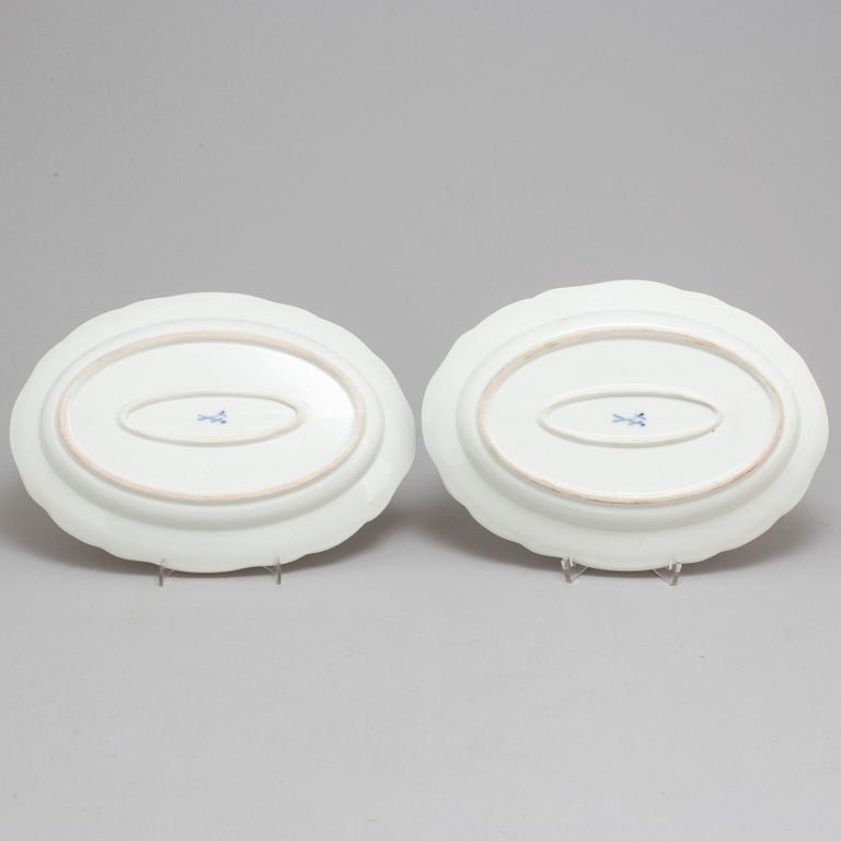 MEISSEN, a pair of porcelain serving dishes, Germany, early 20th Century.