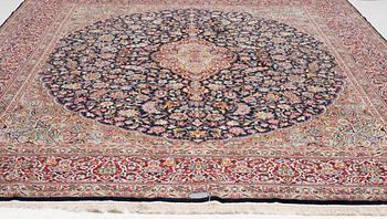 Carpet, Kirman, 410 x 300 cm.