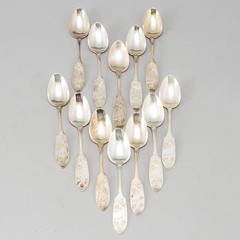 a lot of 24 silver spoons by C O Persson AB in Haparanda, Sweden. Weight ca 522 grams.