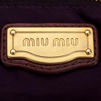 VÄSKA, "Matelassé Hobo", Miu Miu.