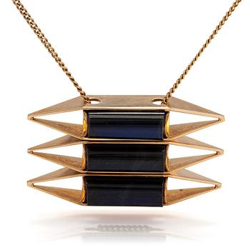 Elis Kauppi, a 14K gold necklace with spectrolite, Kupittaan Kulta, Turku 1959.