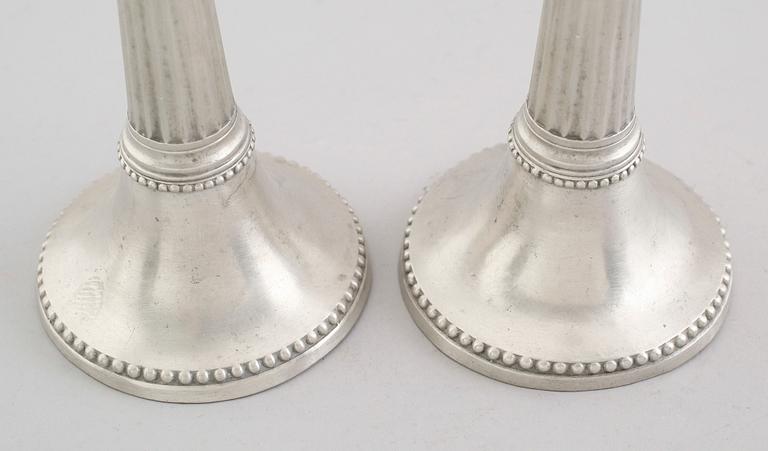 LJUSSTAKAR, 1 par, tenn,  Eric Pettersson Krietz, Stockholm 1801.