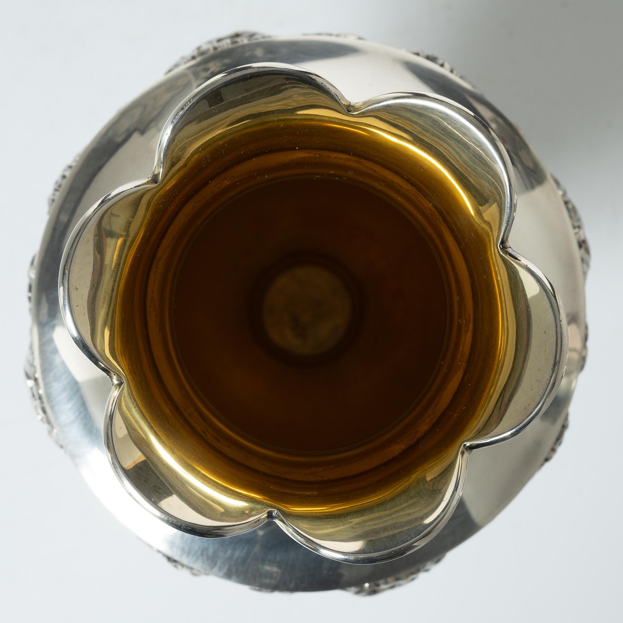 Praktvaser, ett par, sterling silver, 1900-tal.