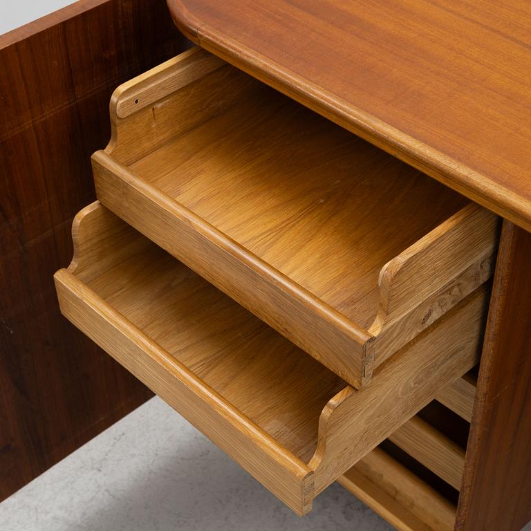 Desk, Swedish Modern, 1940s.