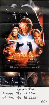 Filmaffischer 2 st., "Star Wars Episod III-Mörkrets Hämd" Sverige 2005 och "Star Wars - Special Edition" Belgien 1997.