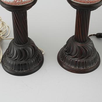 A pair of Chinese lanterns, early 20th Century.