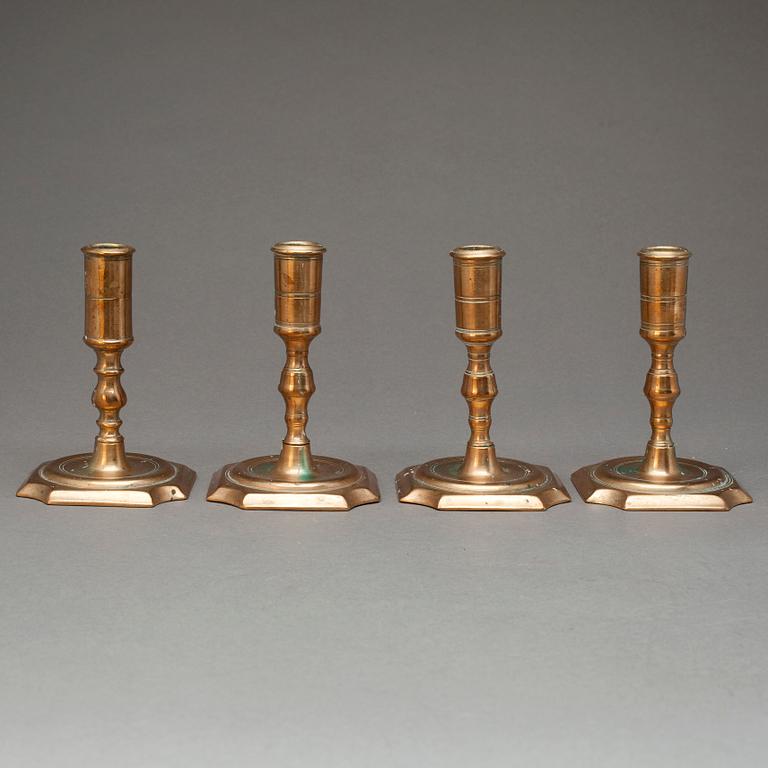 LJUSSTAKAR, fyra stycken, mässing, senbarockstil, ca år 1900.
