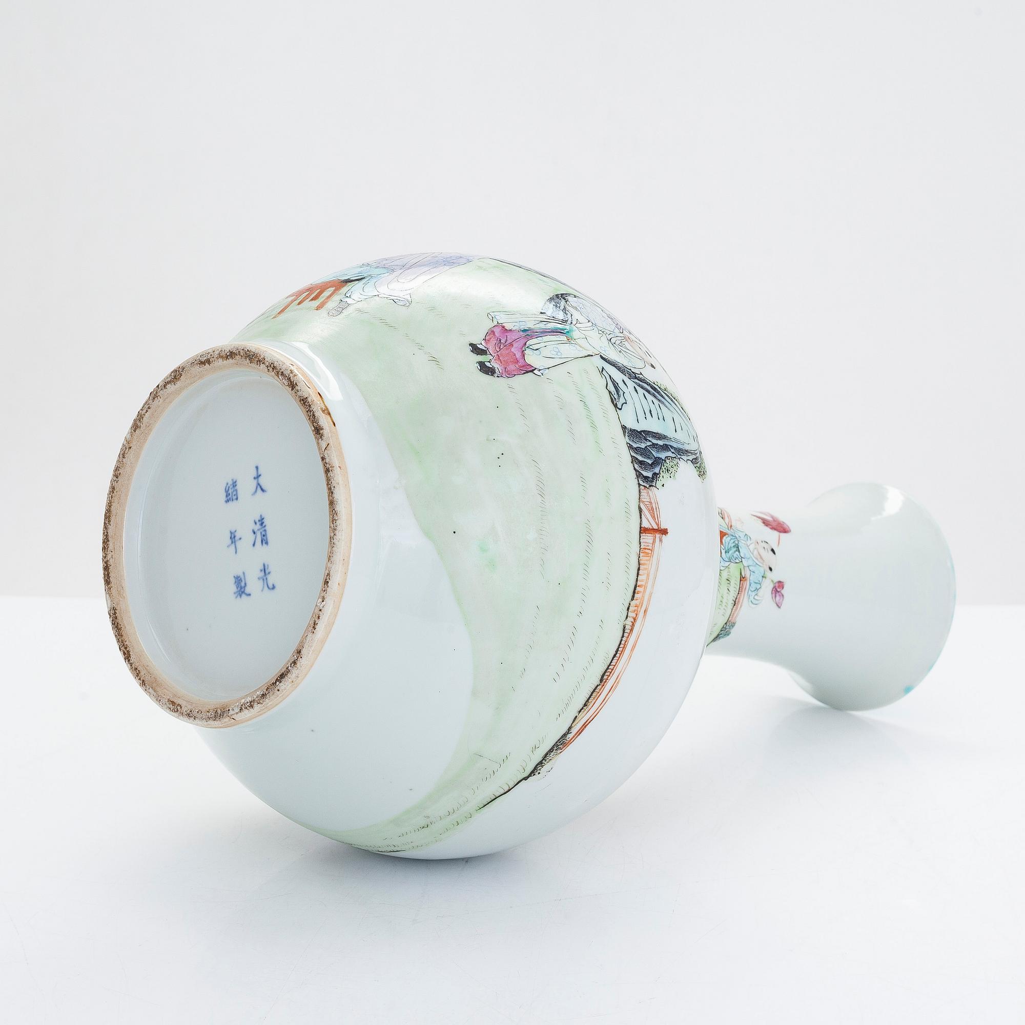 A Chinese famille rose vase, 20th Century.