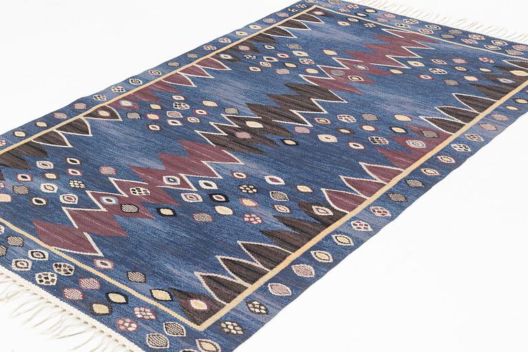 Barbro Nilsson, a carpet, "Snäckorna", tapestry weave, ca 215 x 138 cm, signed AB MMF BN.