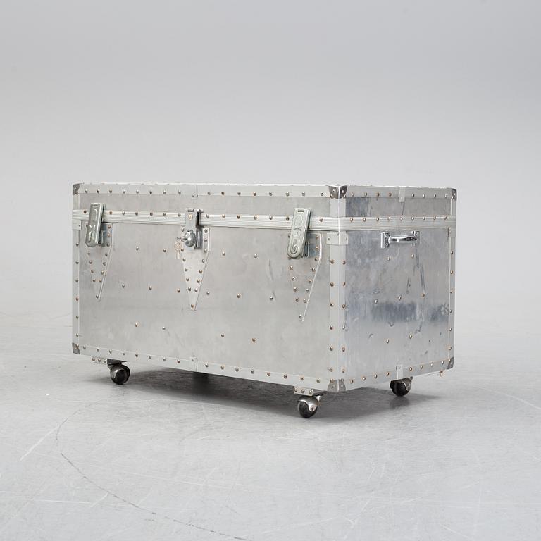 A large metal storage case on wheels, 20th Century.  Measurements.