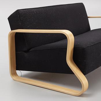 Alvar Aalto, a model 544 sofa, Artek, Finland, late 20th century.