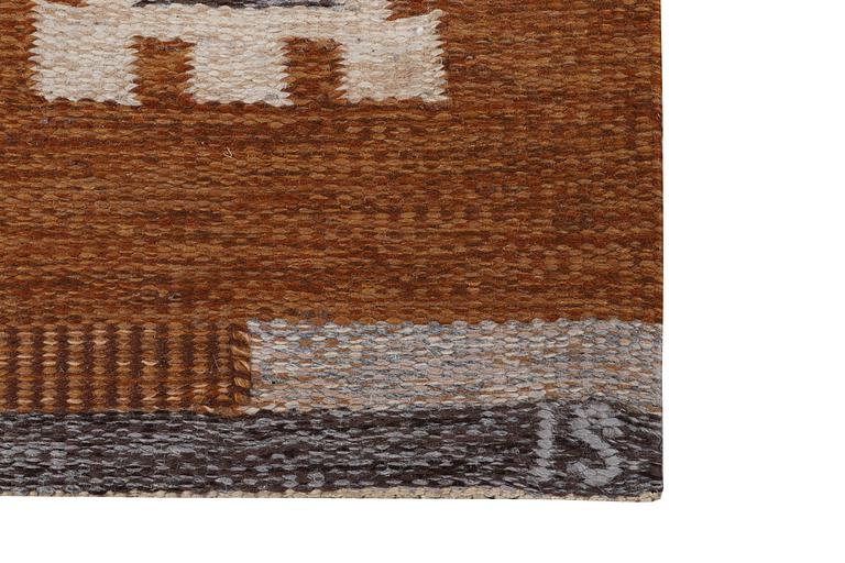 Ingegerd Silow, a runner carpet, flat weave, Sweden, signed IS, c. 253 x 83 cm.