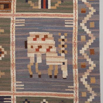 Märta Måås-Fjetterström, A DRAPE, "Djur i fyrkanter", Flat weave. Ca 266 x 154,5 cm. Signed MMF.