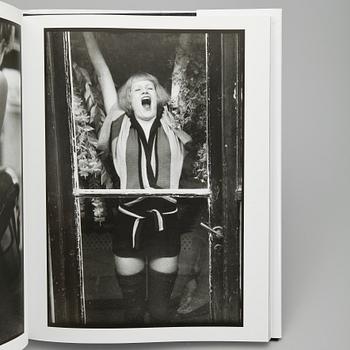 PARTI FOTOLITTERATUR, 4 st, bland annat "Herb Ritts", för Fondation Cartier pour L'Art Contemporain i Paris, 2000.