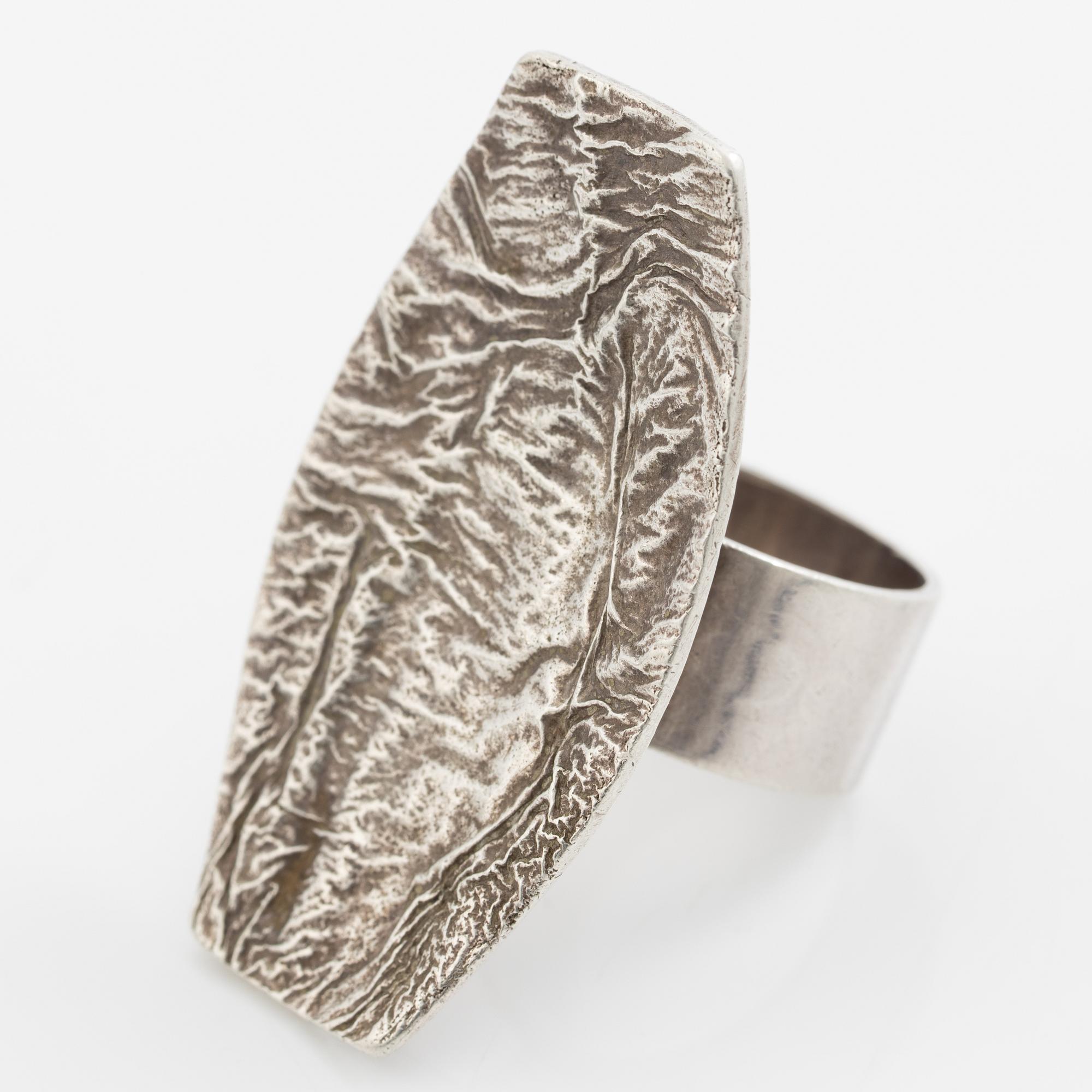 Ring and bracelet, silver, Waldemar Jonsson, blue for Stigbert.