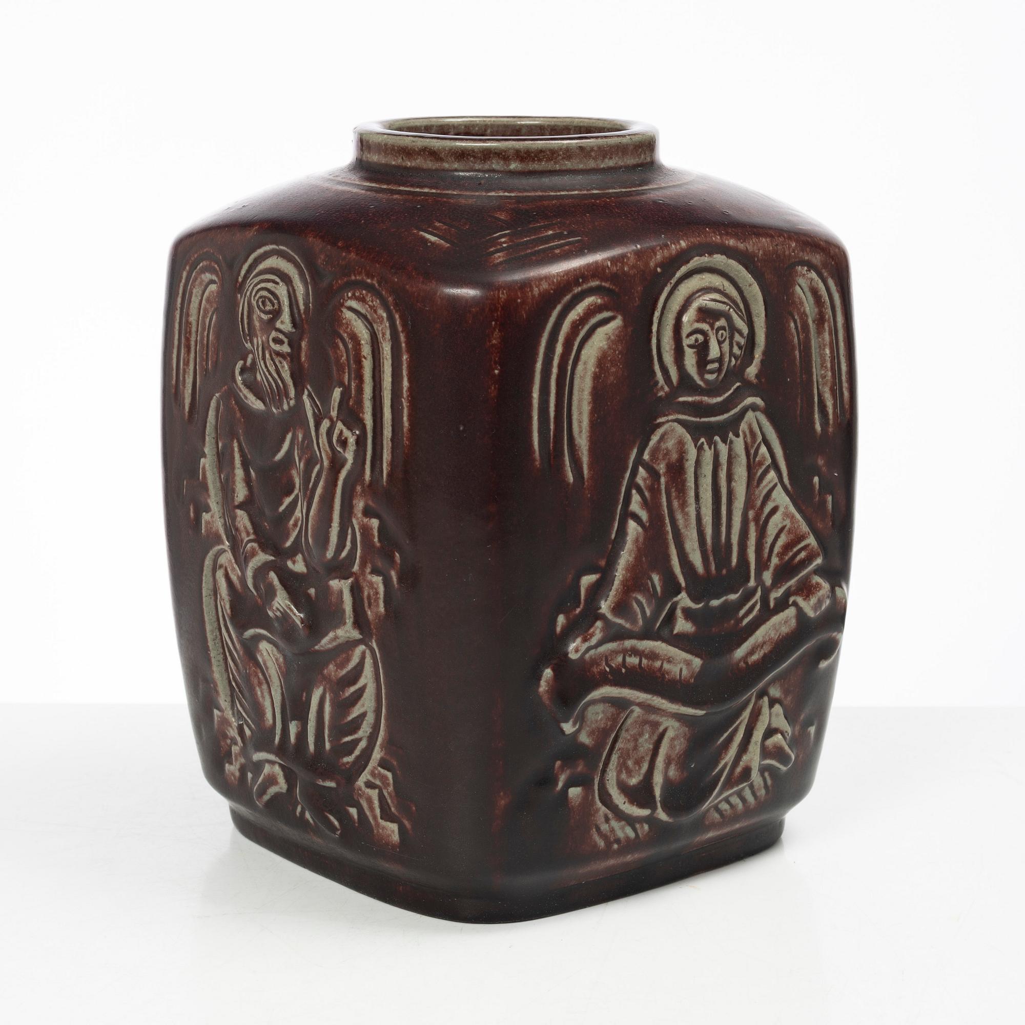 Jais Nielsen, a stoneware urn, Royal Copenhagen, Denmark, 1955.