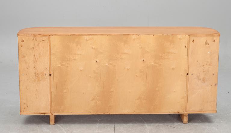 BOKHYLLA, 1900-talets mitt.